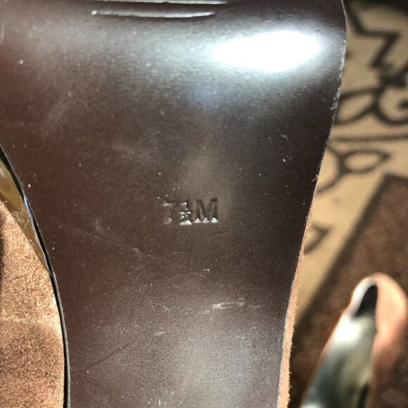 Guess Shirah Women's Brown Suede Heels Platform Pumps Size 7.5 - Picture 5 of 6